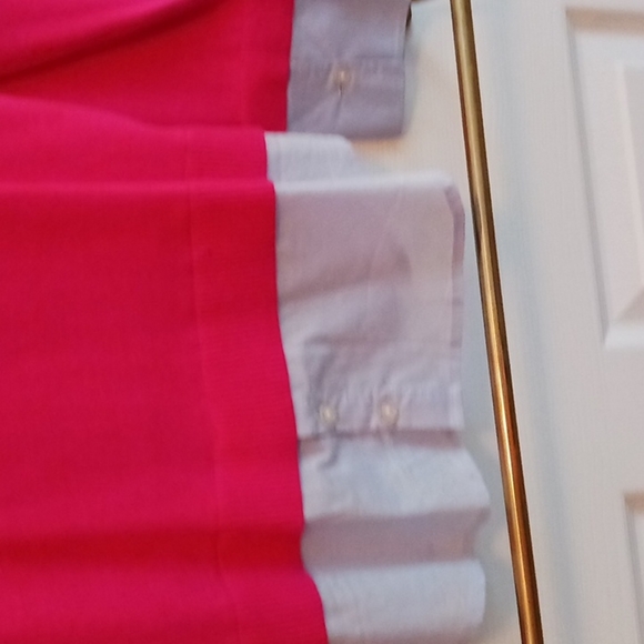 Sweater/shirt - Picture 2 of 3